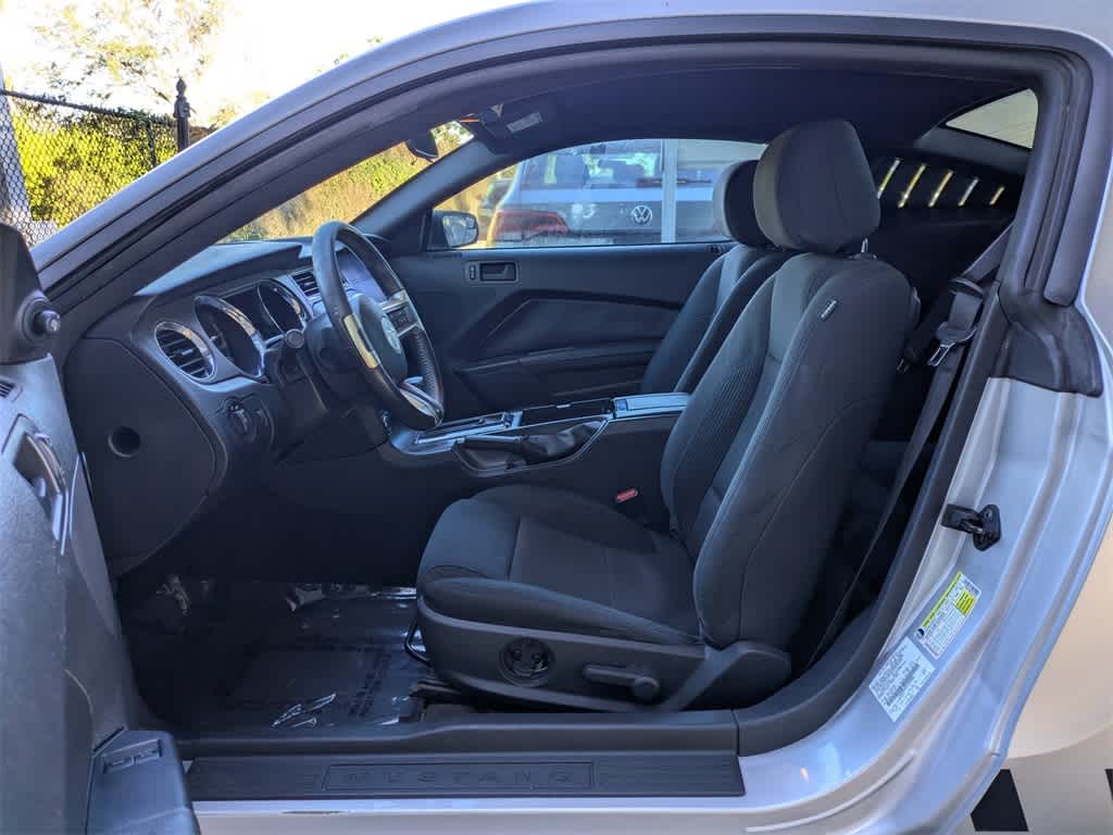 Thumbnail: 2014 Ford Mustang - 16