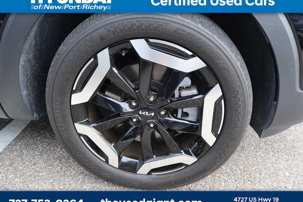 2023 Kia Telluride S 5