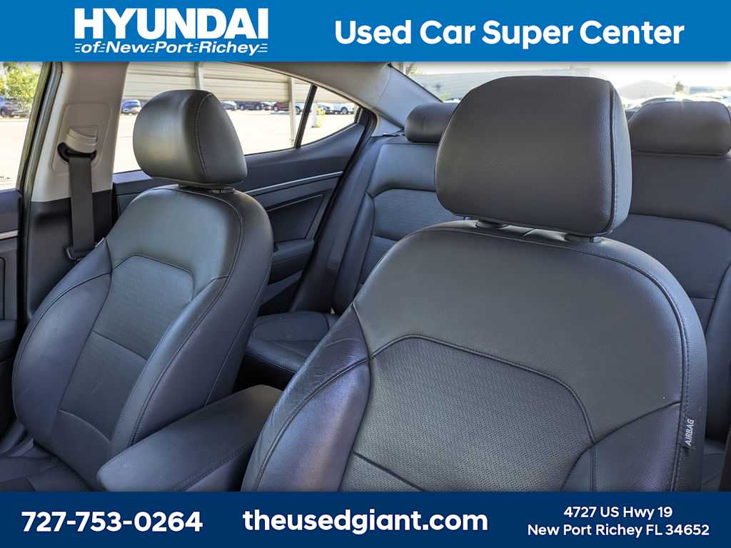 Thumbnail: 2017 Hyundai Elantra - 7