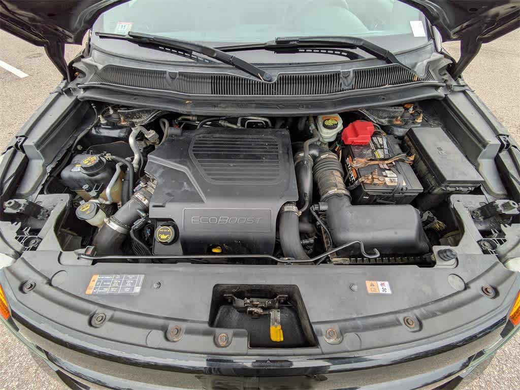 Thumbnail: 2015 Ford Explorer - 17