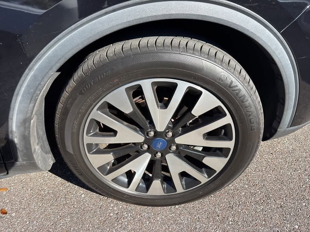 Thumbnail: 2020 Ford Escape - 7