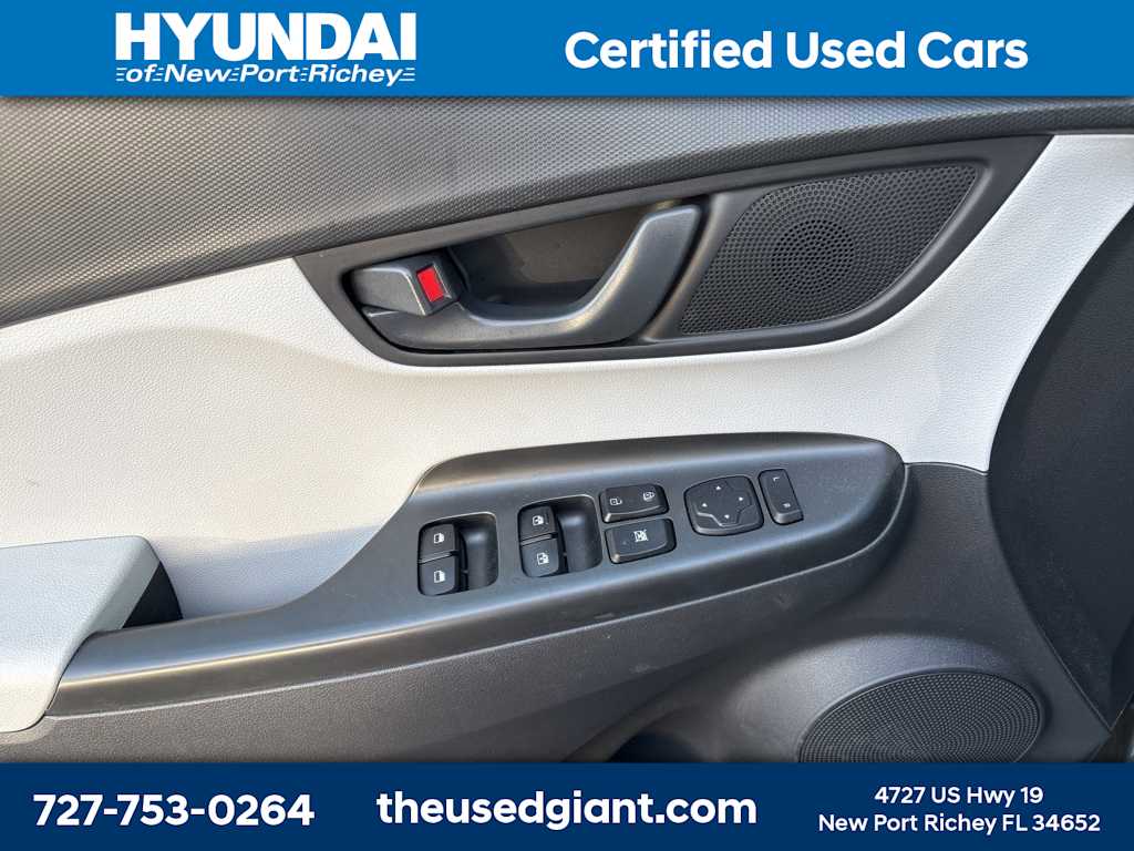 Thumbnail: 2023 Hyundai Kona - 9