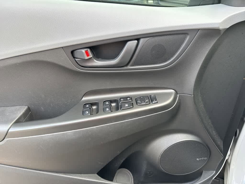 Thumbnail: 2020 Hyundai Kona - 9