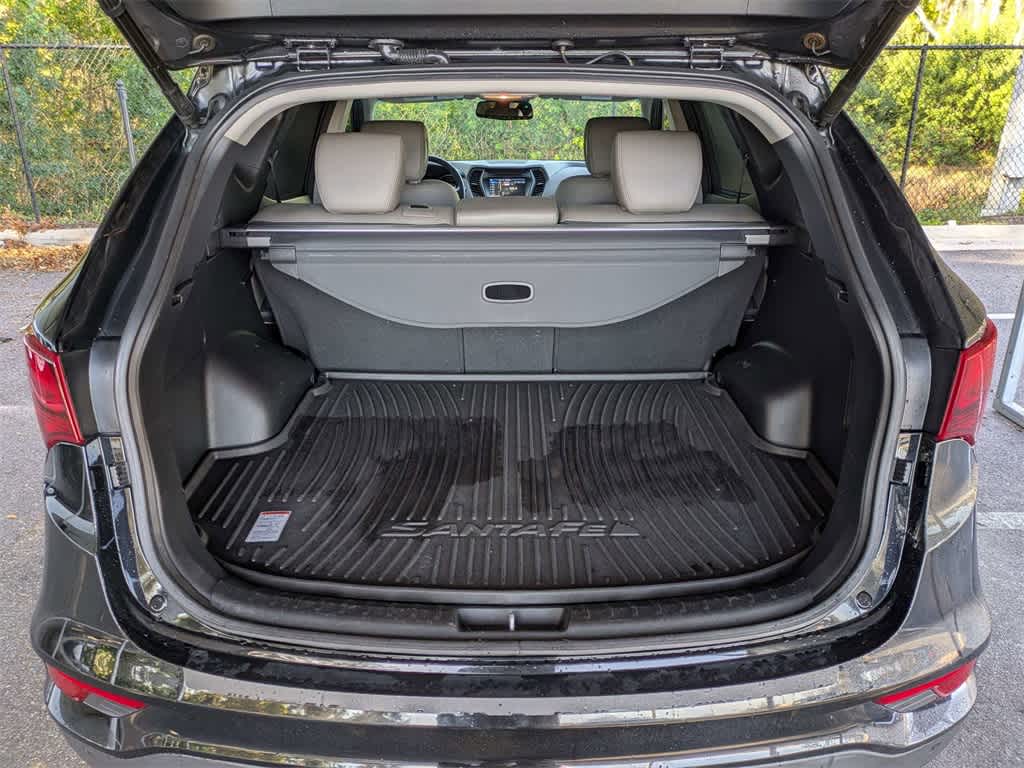 Thumbnail: 2017 Hyundai Santa Fe - 12