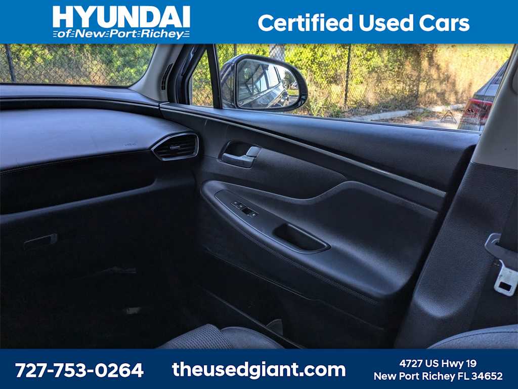 Thumbnail: 2021 Hyundai Santa Fe - 19