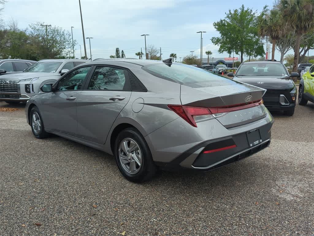 Thumbnail: 2025 Hyundai Elantra - 3