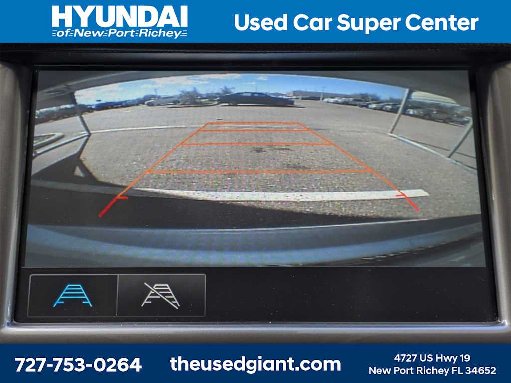 Thumbnail: 2018 Chevrolet Cruze - 22