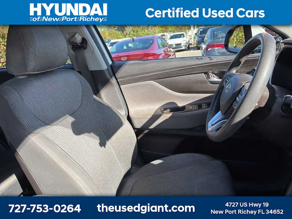 Thumbnail: 2019 Hyundai Santa Fe - 7