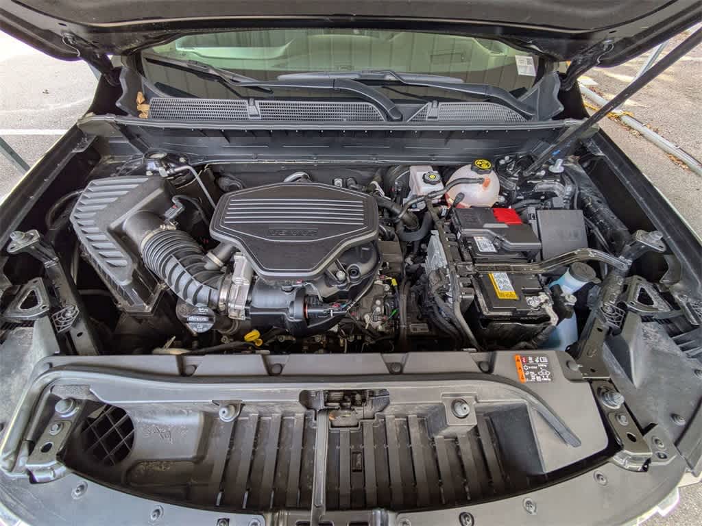 Thumbnail: 2023 GMC Acadia - 16