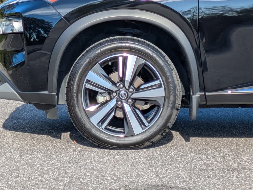 Thumbnail: 2021 Nissan Rogue - 10