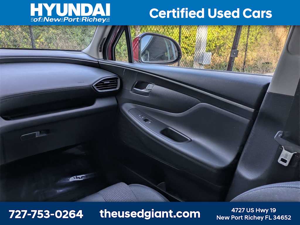 Thumbnail: 2022 Hyundai Santa Fe - 21