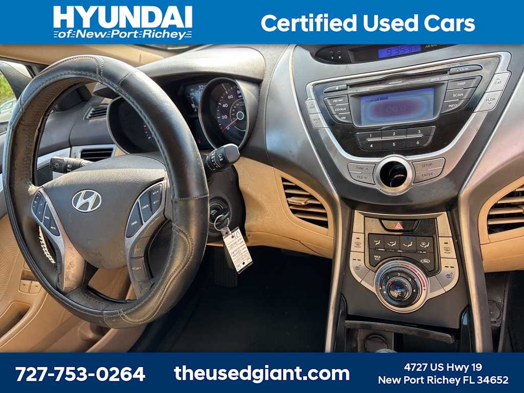Thumbnail: 2013 Hyundai Elantra - 6