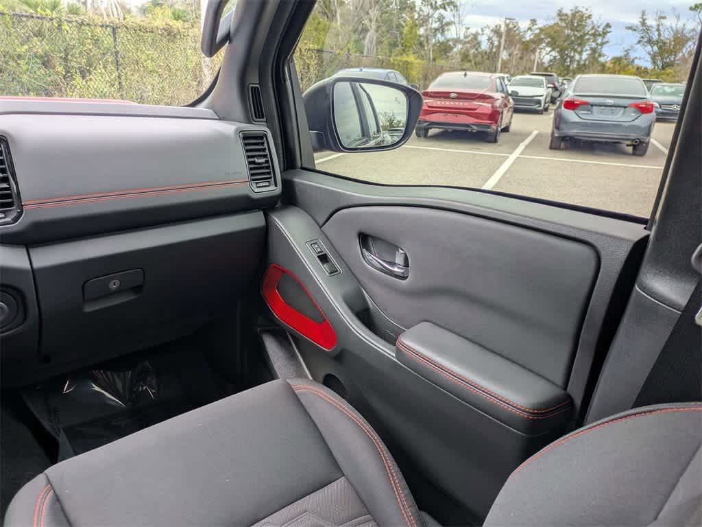 Thumbnail: 2022 Nissan Frontier - 19