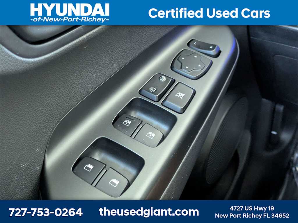 Thumbnail: 2021 Hyundai Kona - 25