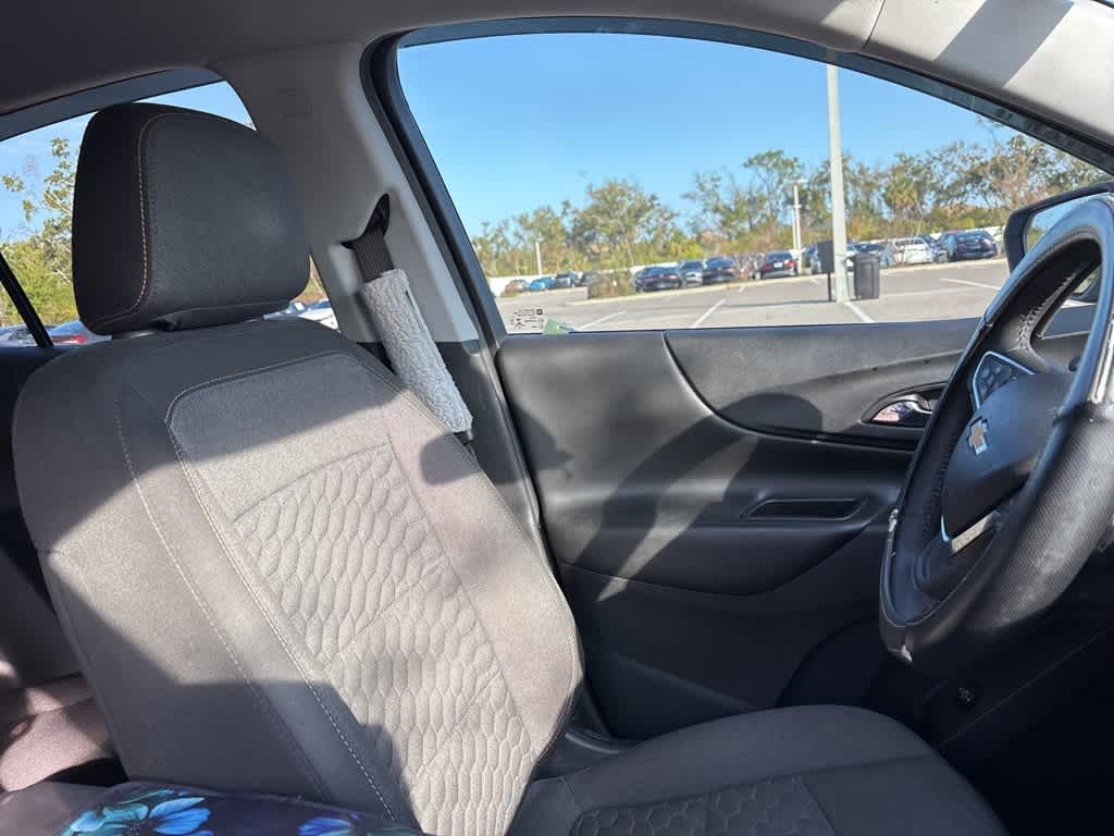 Thumbnail: 2020 Chevrolet Equinox - 8