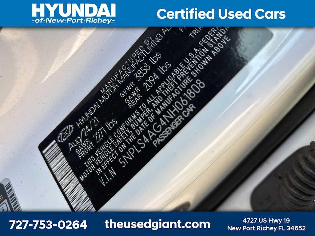 Thumbnail: 2022 Hyundai Elantra - 12