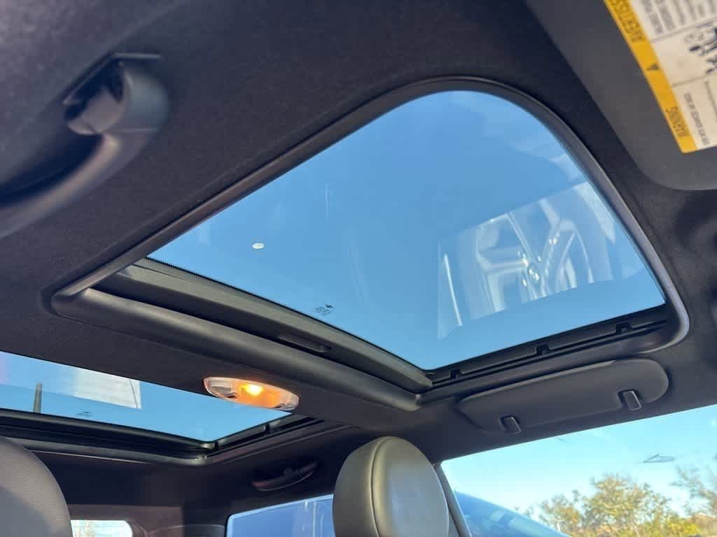 Thumbnail: 2013 MINI Cooper Hardtop - 10