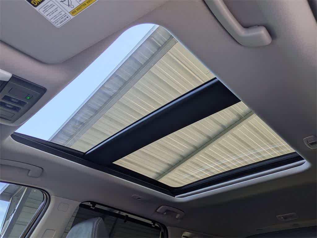 Thumbnail: 2021 Nissan Rogue - 26