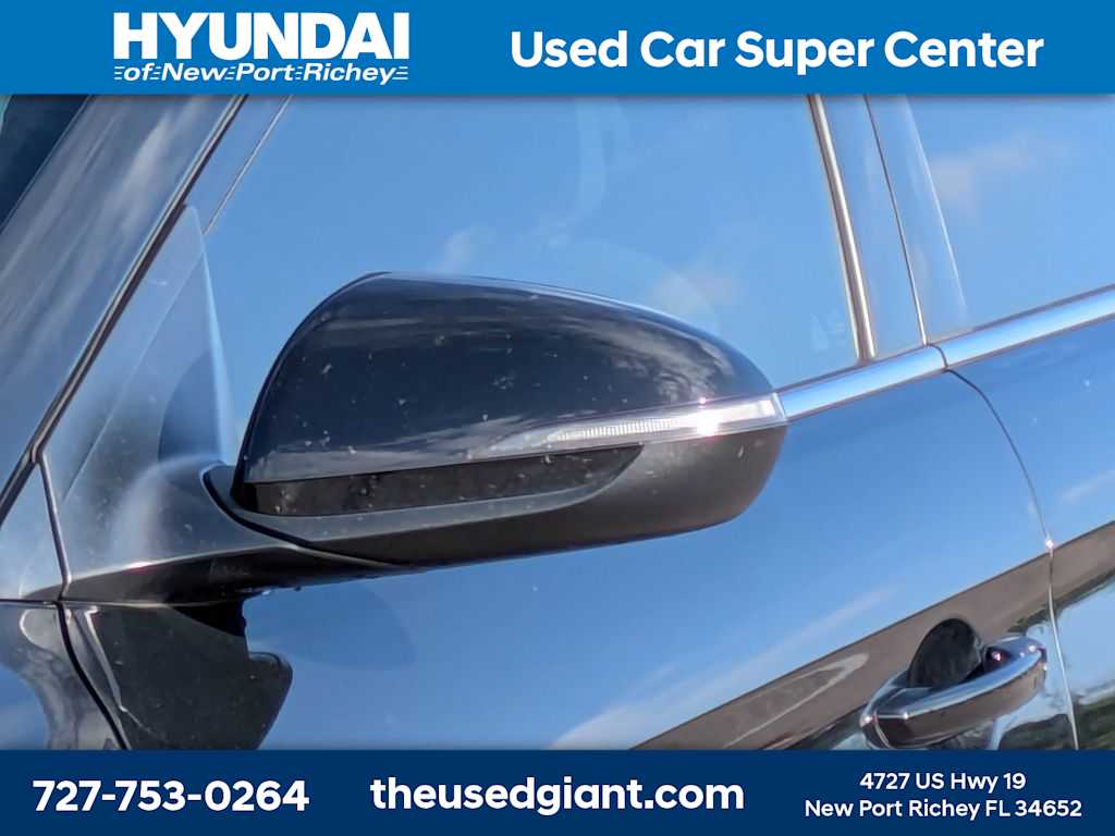 Thumbnail: 2020 Hyundai Elantra - 11