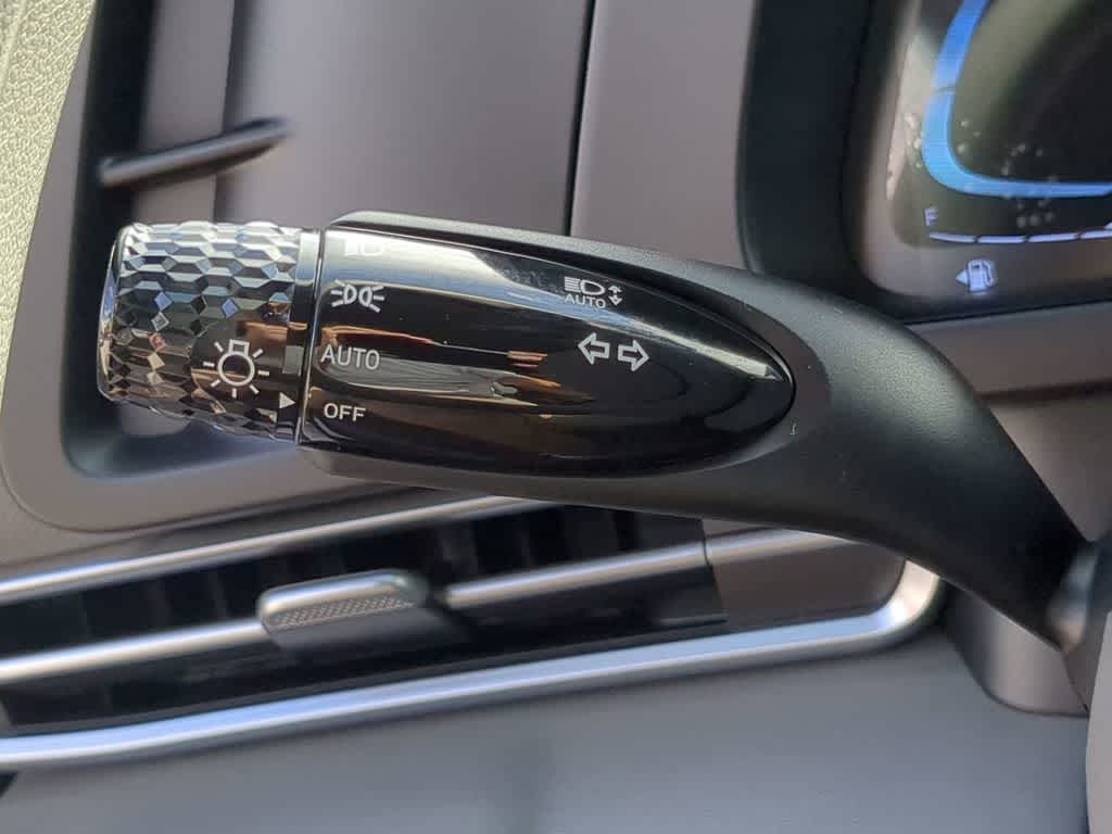 Thumbnail: 2026 Hyundai Elantra - 26