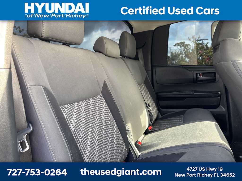 Thumbnail: 2019 Toyota Tundra - 10