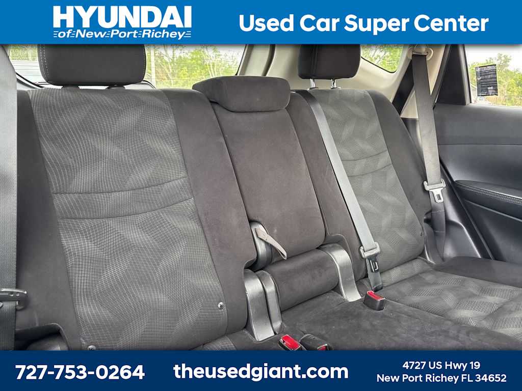 Thumbnail: 2015 Nissan Rogue - 9