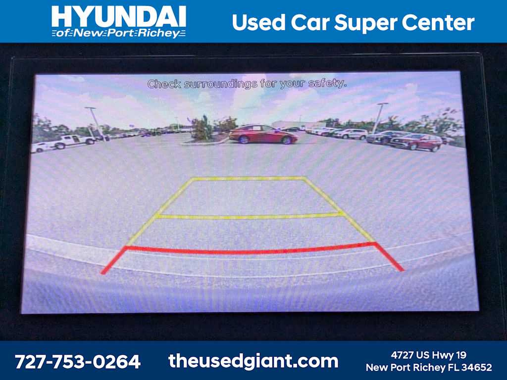 Thumbnail: 2022 Hyundai Santa Cruz - 22