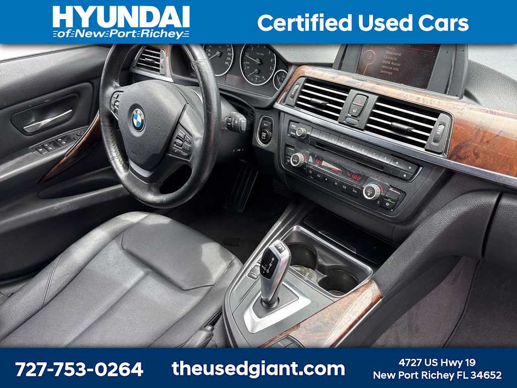 Thumbnail: 2012 BMW 3 Series - 5
