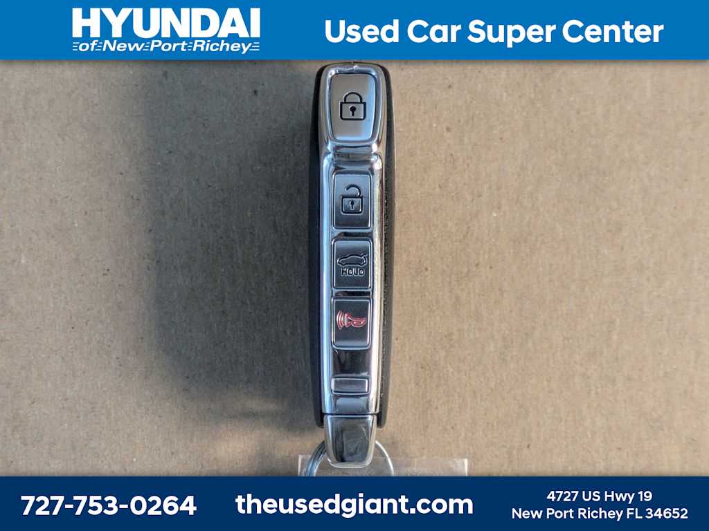 Thumbnail: 2022 Kia Forte - 36