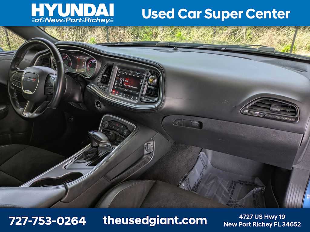 Thumbnail: 2022 Dodge Challenger - 16