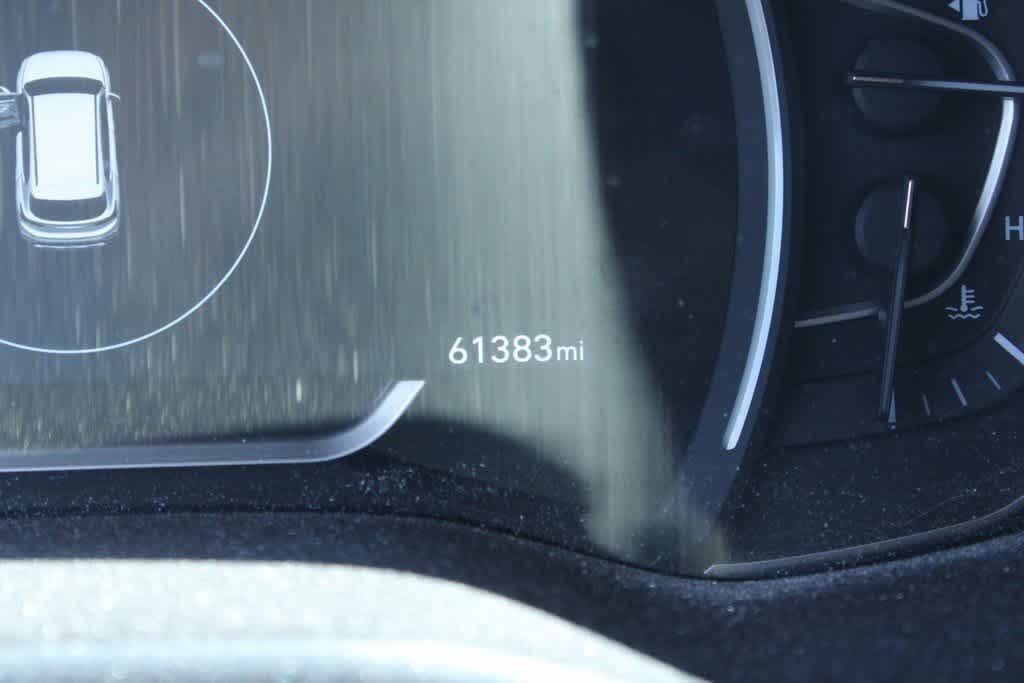 Thumbnail: 2020 Hyundai Santa Fe - 11