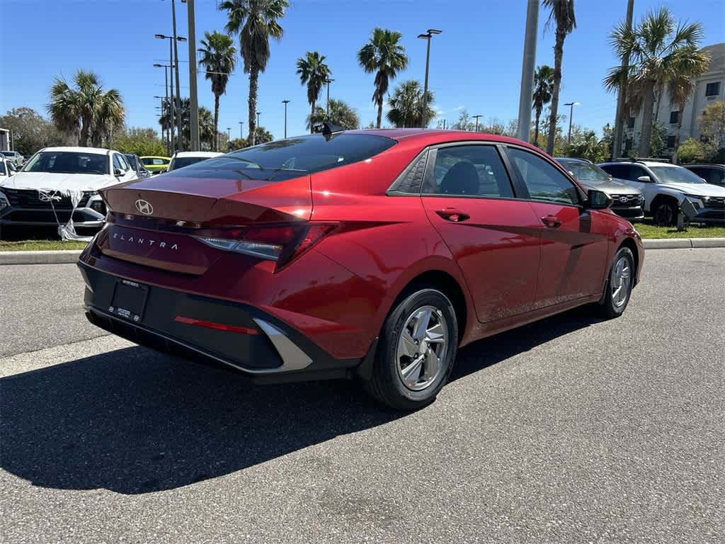 Thumbnail: 2025 Hyundai Elantra - 5