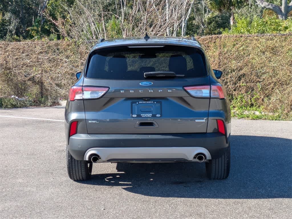 Thumbnail: 2020 Ford Escape - 4
