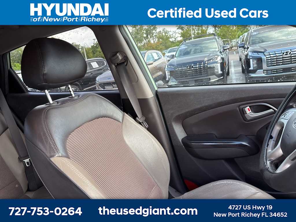 Thumbnail: 2013 Hyundai Tucson - 7