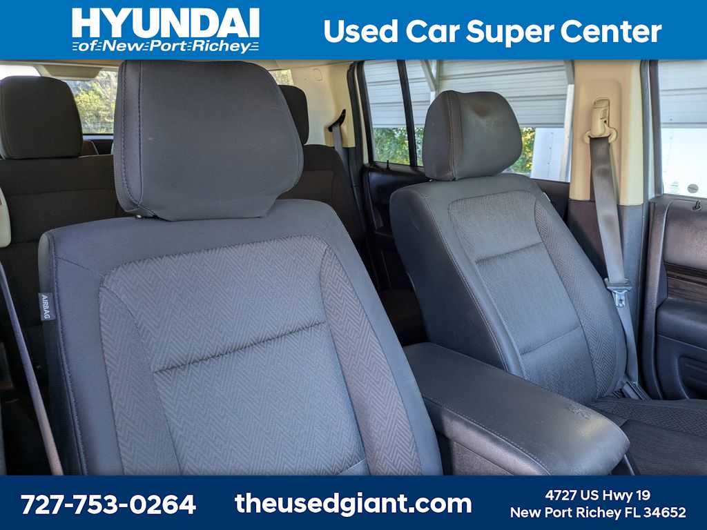 Thumbnail: 2019 Ford Flex - 7