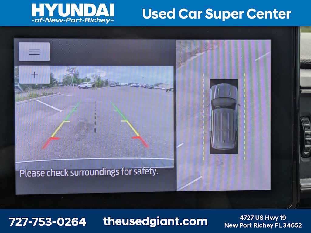 Thumbnail: 2021 Ford Explorer - 28