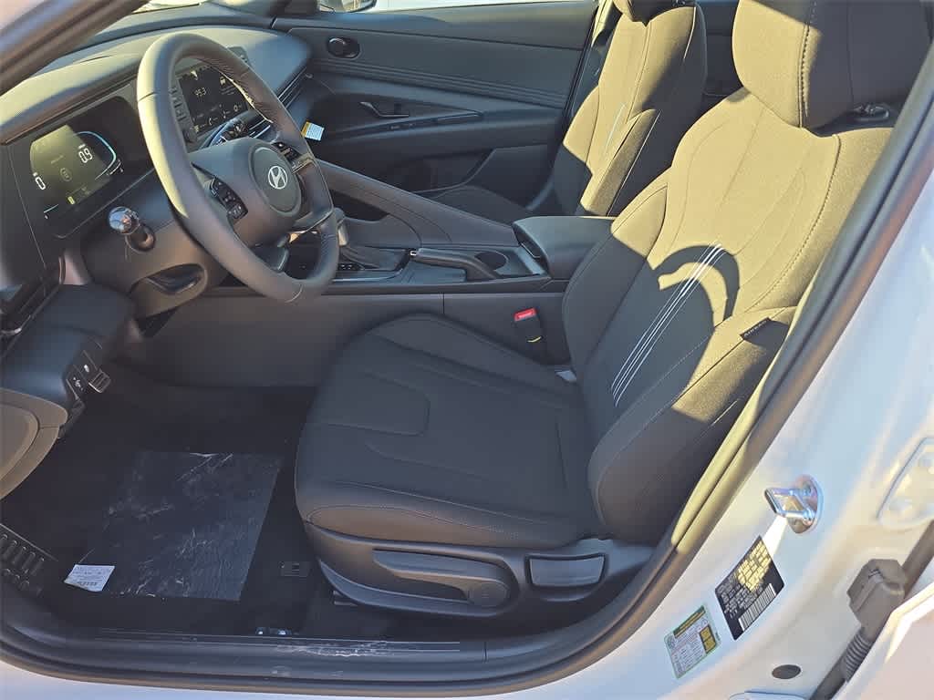 Thumbnail: 2026 Hyundai Elantra - 14