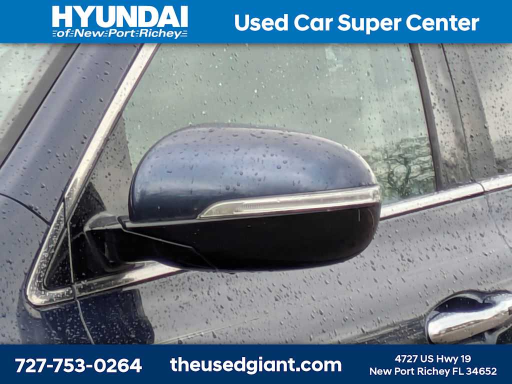 Thumbnail: 2017 Kia Sorento - 11