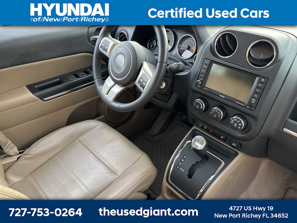 Thumbnail: 2014 Jeep Patriot - 7