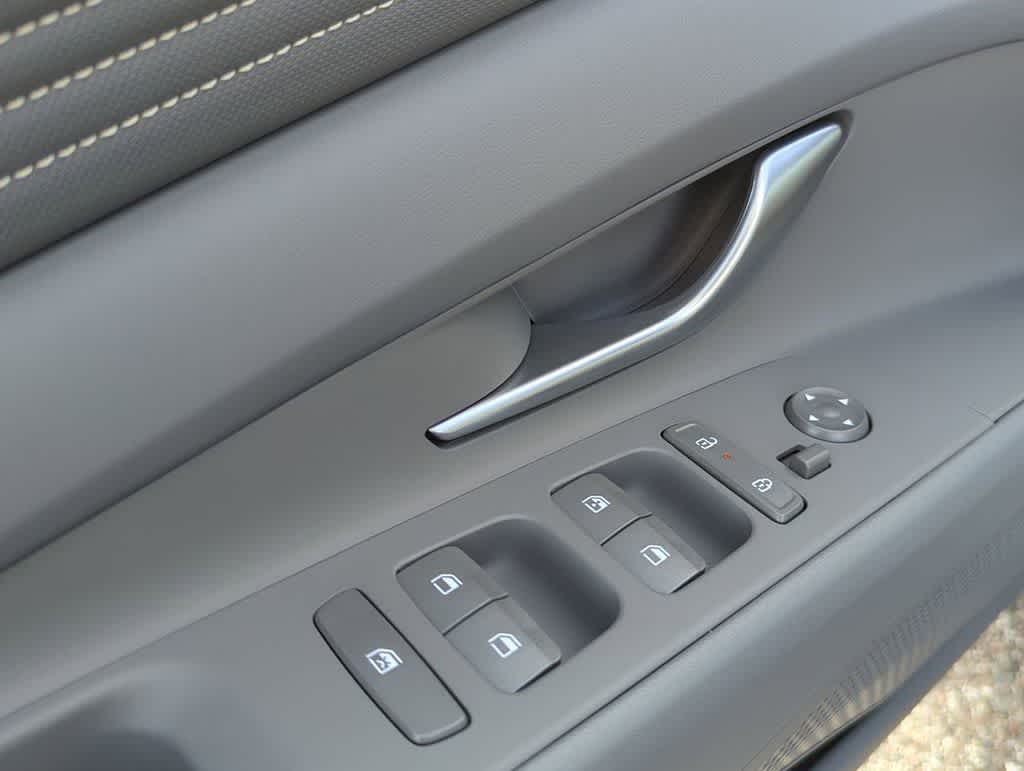 Thumbnail: 2026 Hyundai Elantra - 17