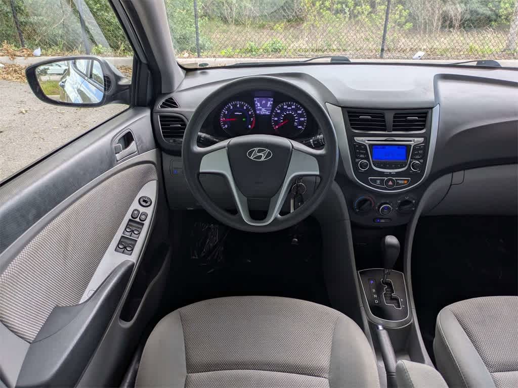 Thumbnail: 2013 Hyundai Accent - 15