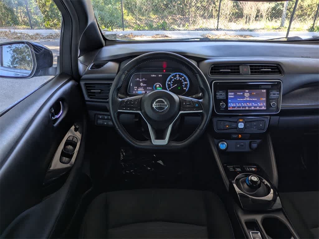 Thumbnail: 2018 Nissan Leaf - 18