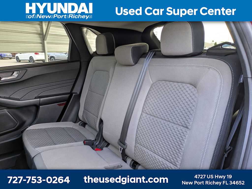 Thumbnail: 2021 Ford Escape - 16