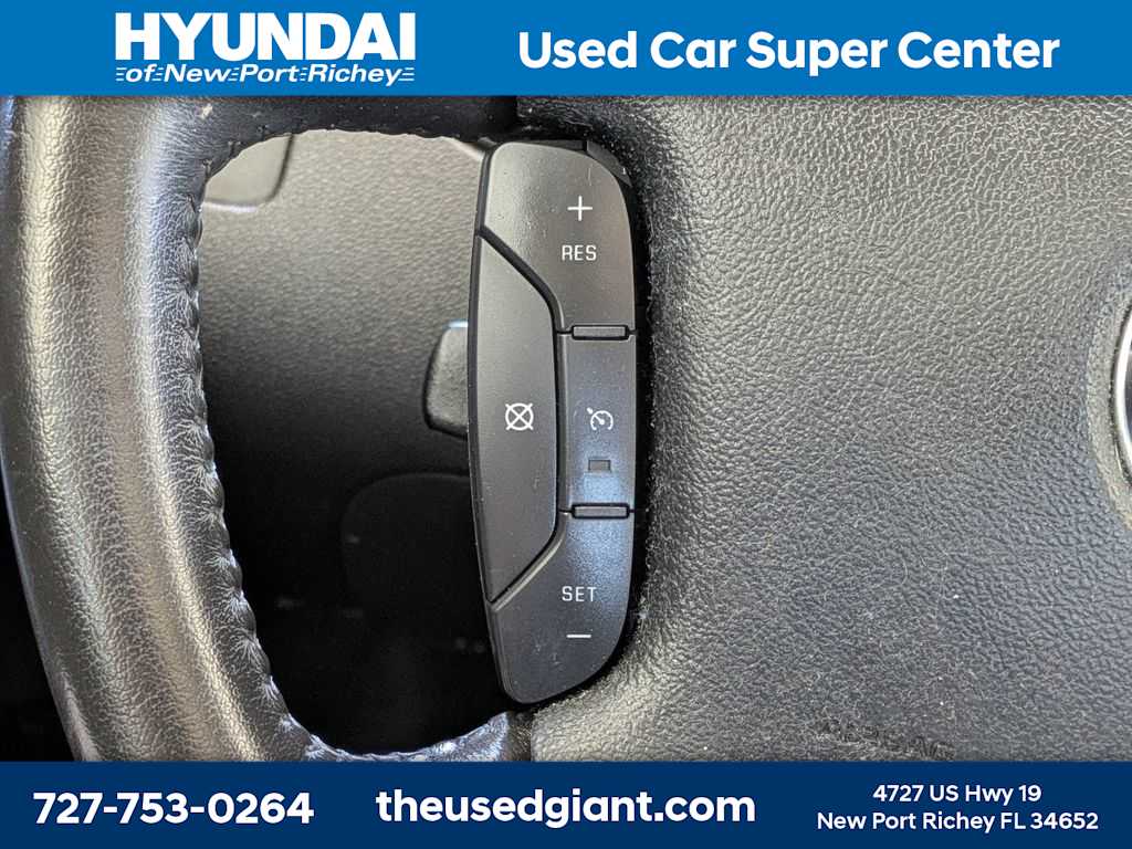 Thumbnail: 2011 Chevrolet Impala - 29