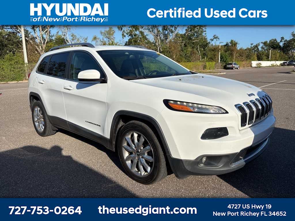 Thumbnail: 2016 Jeep Cherokee - 4