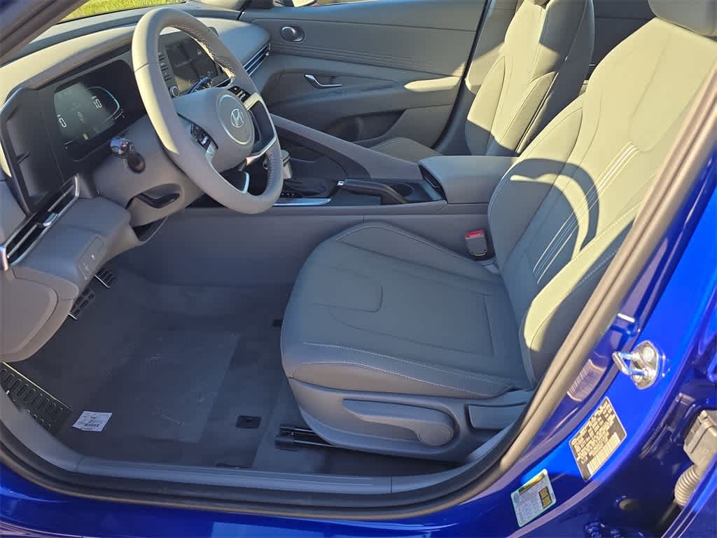 Thumbnail: 2026 Hyundai Elantra - 15