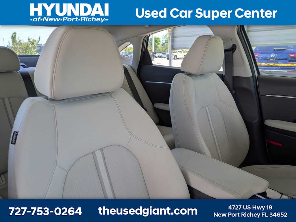 Thumbnail: 2023 Hyundai Sonata - 6