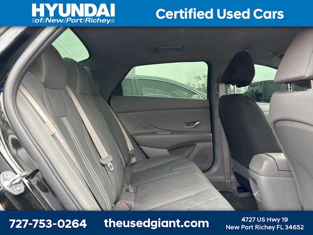 Thumbnail: 2024 Hyundai Elantra - 7