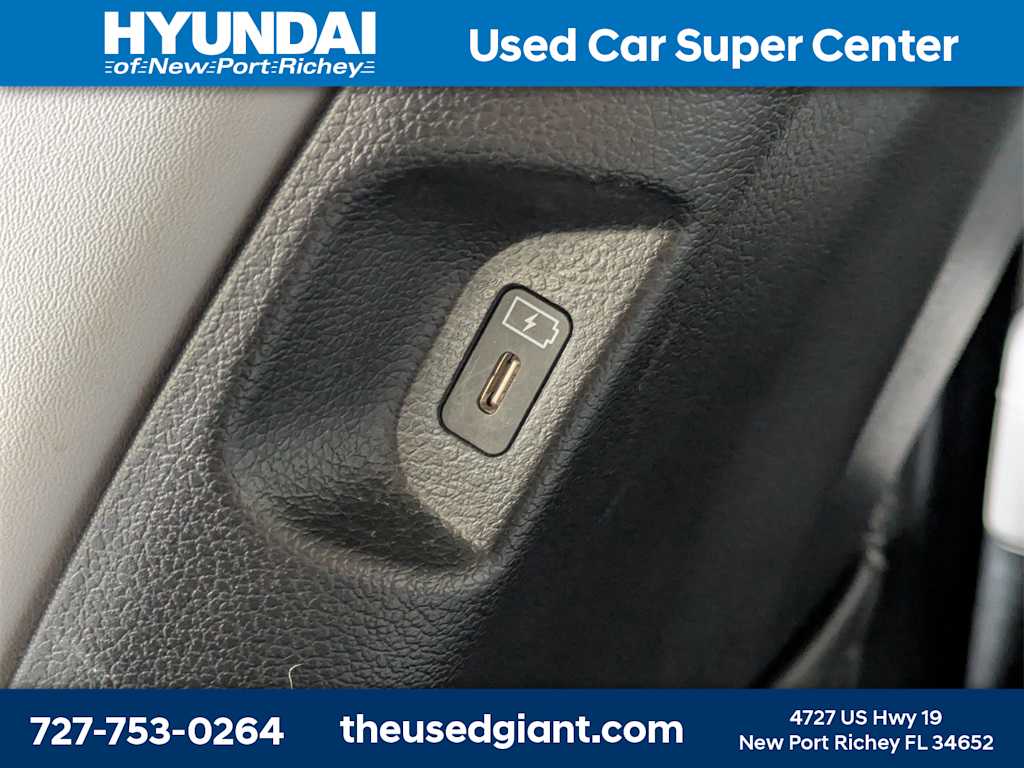 Thumbnail: 2023 Hyundai Palisade - 21