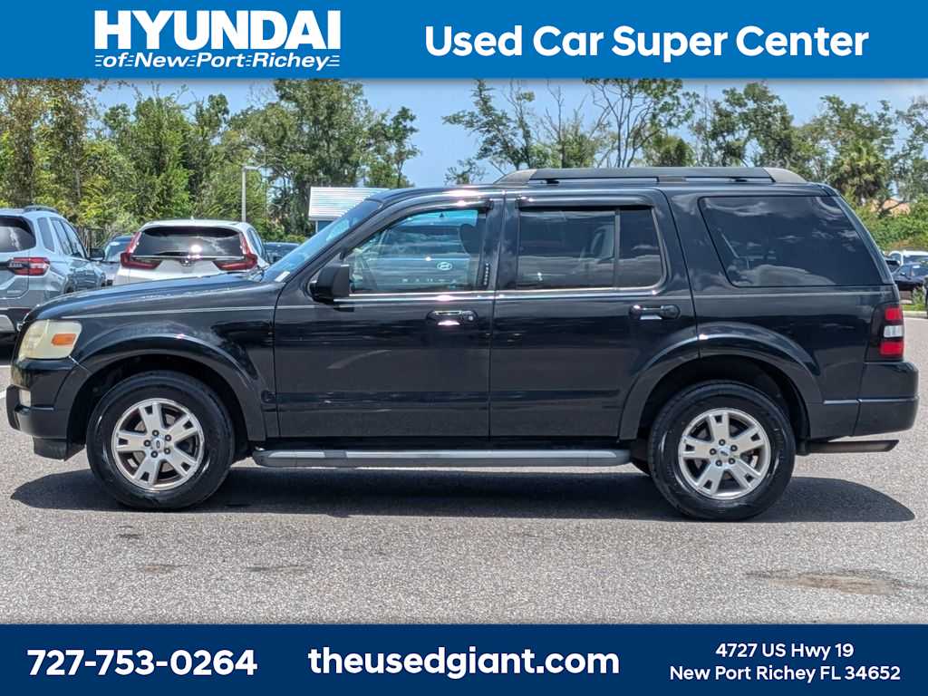 Thumbnail: 2010 Ford Explorer - 2